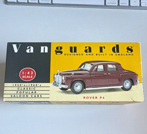 Vanguards rover p4 - 1:43, maroon