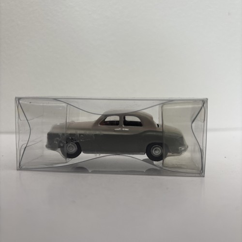 Bachmann 750 rover car - p4,